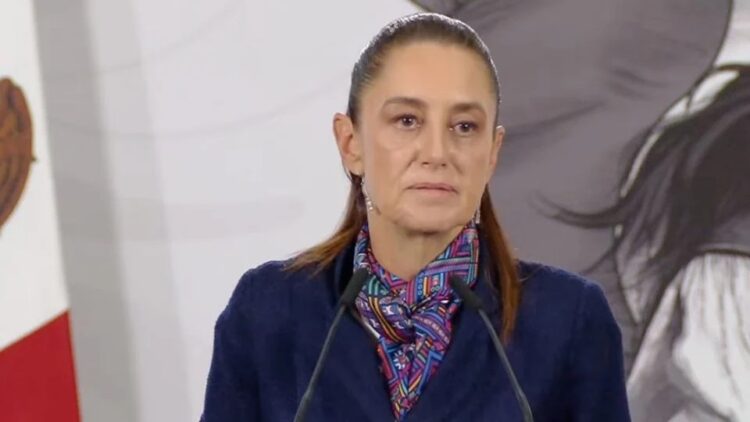 Sheinbaum insiste en que incendio ocurrió afuera de la refinería de Dos Bocas y afirma que la FGR ya investiga