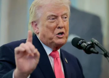 Trump se informa del conflicto con Irán a través de un video que resume los bombardeos de EU, reporta NBC