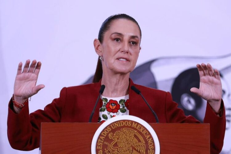 Sheinbaum defiende ley de inversión en infraestructura y descarta riesgos para las Afores