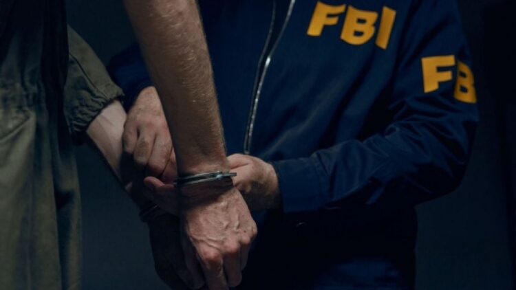 Caen 37 integrantes de la «Mafia Mexicana» durante redada en California, anuncia el FBI