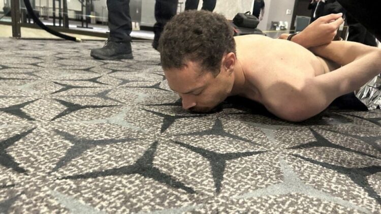 Tirador de la cena de Trump dejó un manifiesto previo al ataque y se lo envió a su familia, revela The New York Post