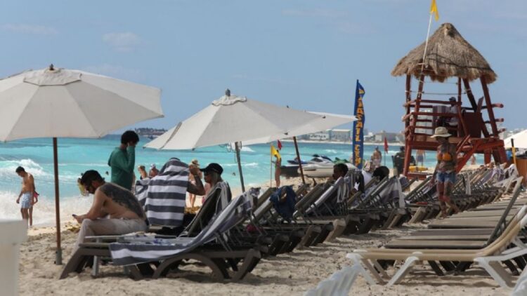 PIB turístico en México creció 1.3% en 2025, pero consumo de extranjeros cayó casi 9%