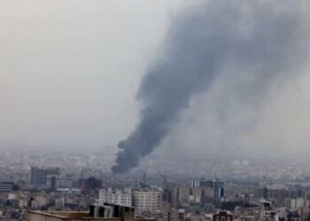 Trump afirma que Irán le ha pedido un alto el fuego y Teherán lo niega