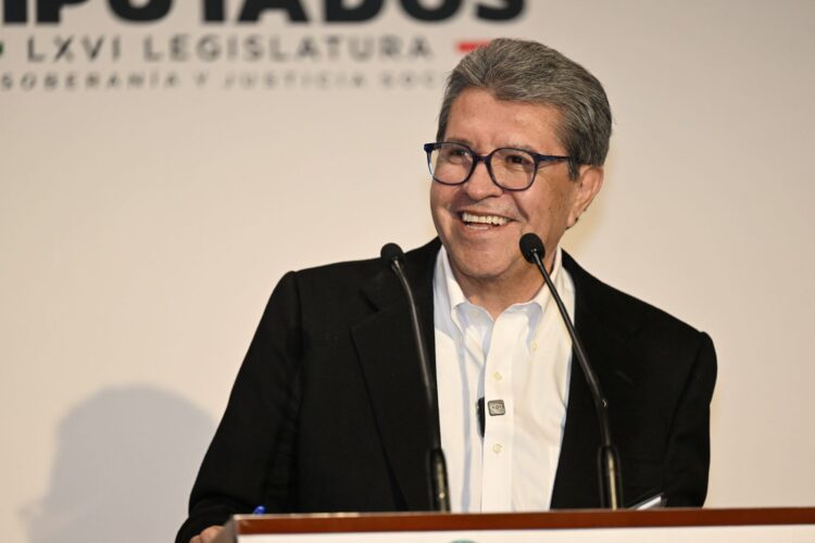 Recibe Comisión Permanente iniciativa del diputado Ricardo Monreal para establecer como nulidad de elecciones la intervención extranjera