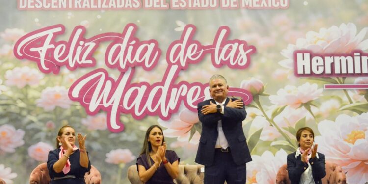 MAMÁS SUTEYMISTAS CELEBRAN SU DÍA