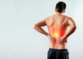 ¿Dolor de espalda que no desaparece? Podría ser Espondilitis Anquilosante