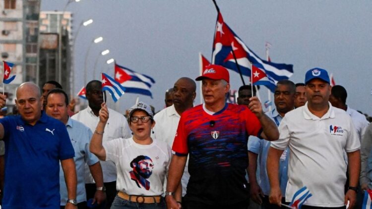 «No nos dejamos amedrentar», responde Cuba tras amagos de Trump de tomar la isla