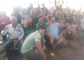 Navarrete López: Comercializan la cultura pisoteando a la gente