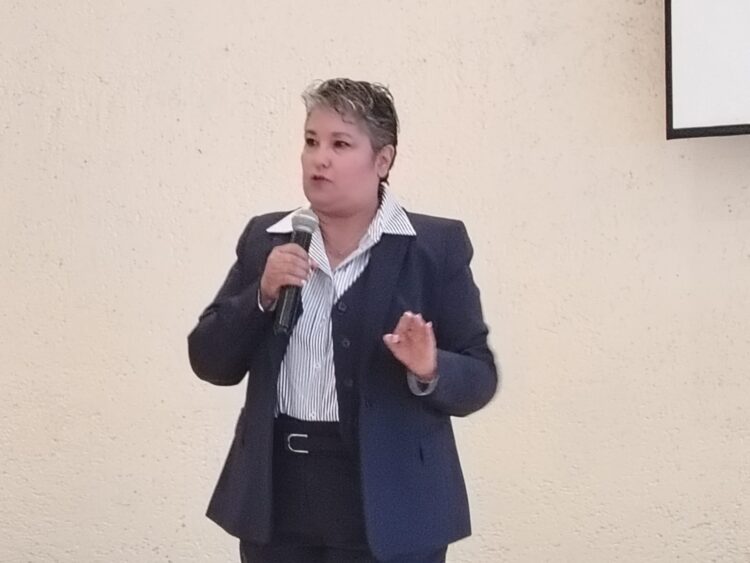 Luz María Hernández Reconoce públicamente labor de periodistas