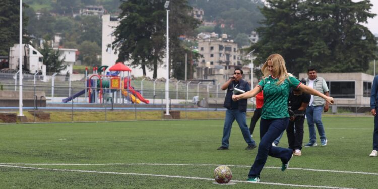 Estrena Huixquilucan segunda etapa de la unidad deportiva “El Plan”