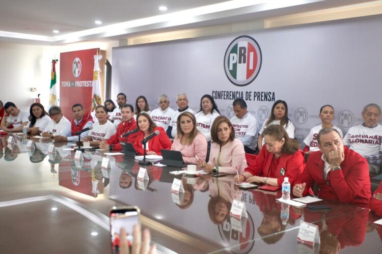Derroche millonario en el sector salud del Edomex: Cristina Ruiz