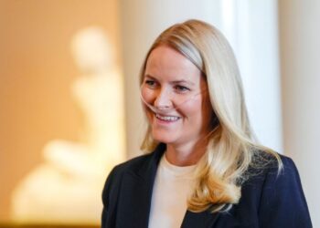 Incluyen a la princesa heredera de Noruega en la lista de espera para un transplante de pulmón