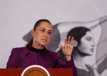 «No queremos que se diga que estamos orientando»: Sheinbaum evita respaldar a alguno de los dos candidatos presidenciales en Colombia
