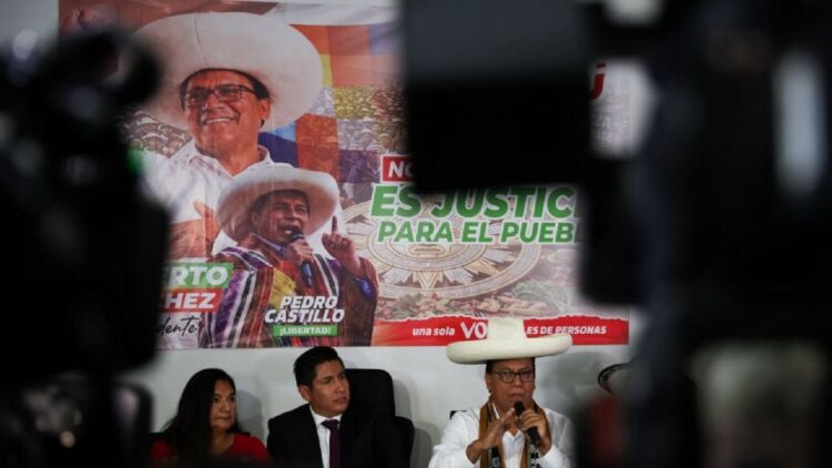 Relaciones Exteriores de Perú niega haber interferido en los votos emitidos en el extranjero