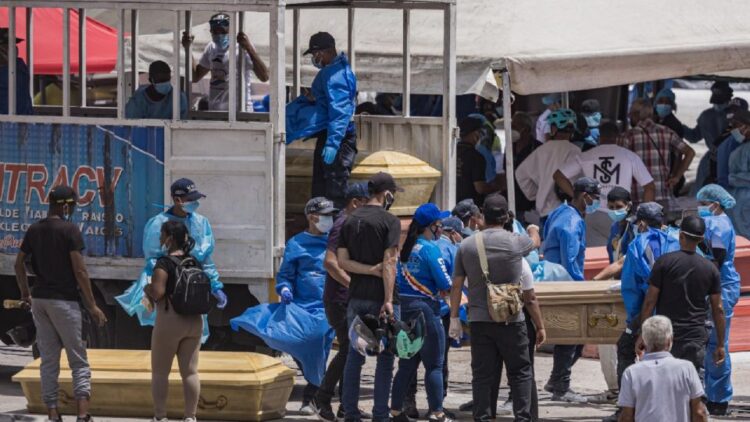 Asciende a mil 719 el número de personas muertas a cinco días del doble terremoto en Venezuela