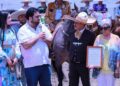 ISAAC MONTOYA DEVELA PLACA EN EL LIENZO CHARRO DE NAUCALPAN