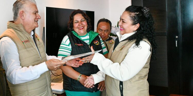 Homenajes al comandante Elorriaga Mejía
