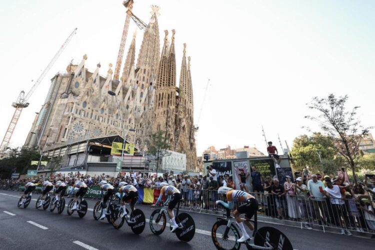 Isaac del Toro y UAE Team se apoderan del tercer lugar tras la Etapa 1 del Tour de Francia 2026