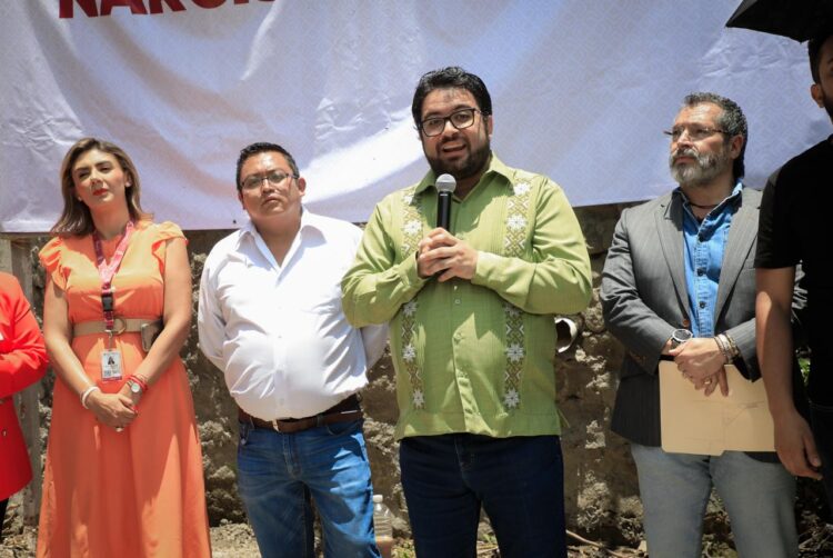 ISAAC MONTOYA REAFIRMA COMPROMISO CON LA EDUCACIÓN
