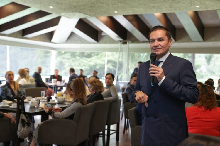 Montaño: Por el impulso a la inversión