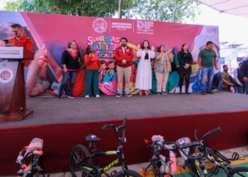 CELEBRAN A LA NIÑEZ EN SAN FRANCISCO CHIMALPA E IZCALLI CHAMAPA
