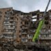 Ataque ruso a Ucrania deja por lo menos 20 muertos en Kyiv y la localidad de Vishneve