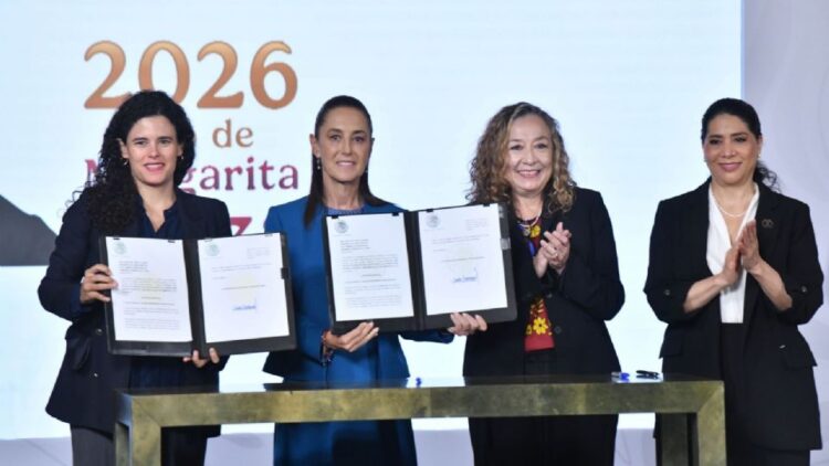 Sheinbaum impulsa ley contra el feminicidio; propone penas de hasta 70 años