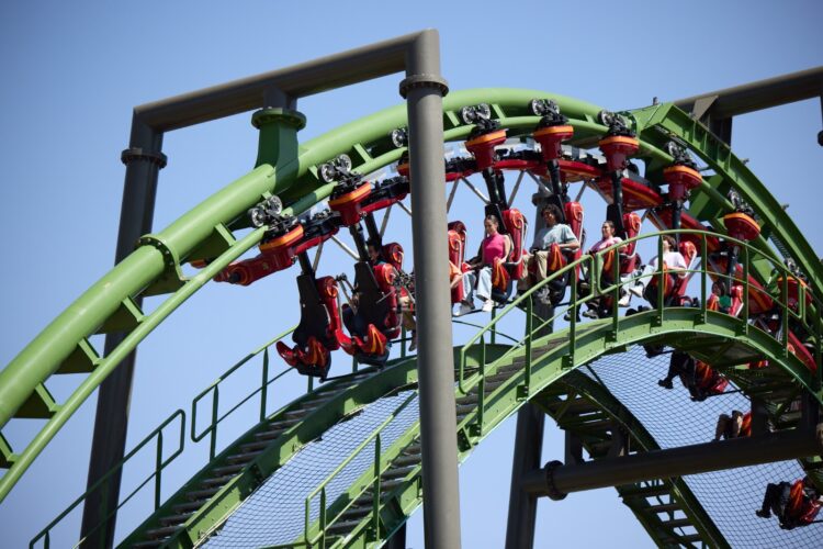 Celebra el Día Internacional de la Montaña Rusa en Aztlán Feria de Chapultepec con oferta única