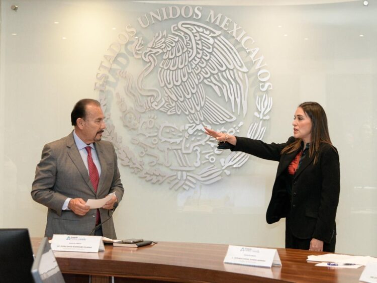 Contraloría, Administración y Protección Civil Municipal de Atizapán formaliza a sus titulares