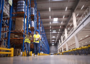 La luz, la infraestructura que la eficiencia logística no puede pasar por alto