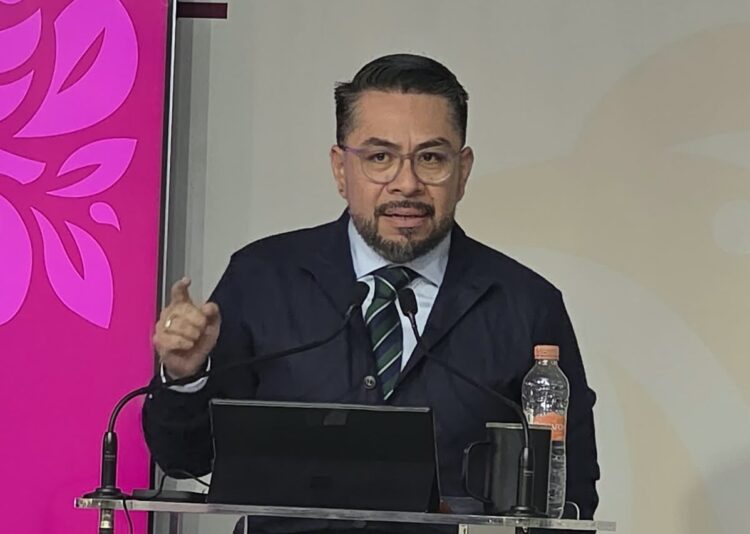 Anuar Azar pretende atraer los reflectores para el 2027
