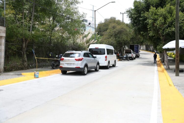 ENTREGA HUIXQUILUCAN NUEVAS CALLES REPAVIMENTADAS EN LA HERRADURA Y TECAMACHALCO