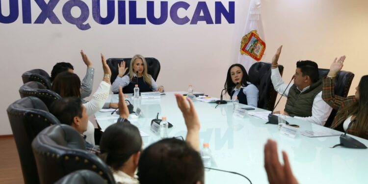 APRUEBA HUIXQUILUCAN LA RENOVACIÓN DE COMISIÓN PARA FORTALECER LA TRANSPARENCIA Y RENDICIÓN DE CUENTAS