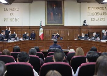Los ministros de la nueva Corte proponen reducirse el sueldo apenas 3 mil pesos, mientras que a jueces y magistrados les reducirían hasta 20 mil