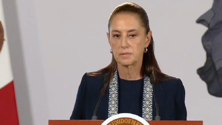 Adiós al celular en la escuela: Sheinbaum anuncia restricción desde noviembre