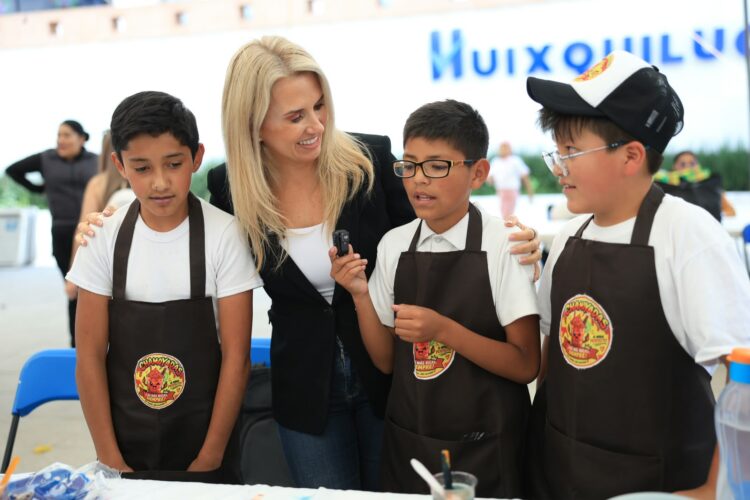 Siembra Huixquilucan el emprendimiento entre estudiantes
