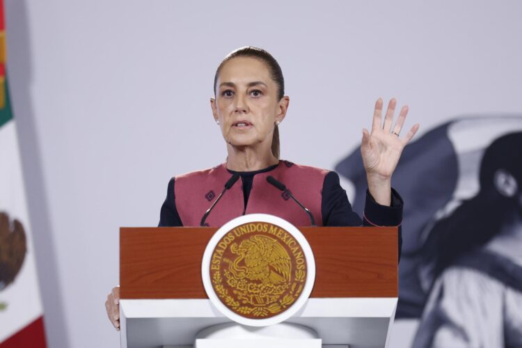 Sheinbaum descarta por ahora impacto directo de huracán ‘Polo’ en costas mexicanas