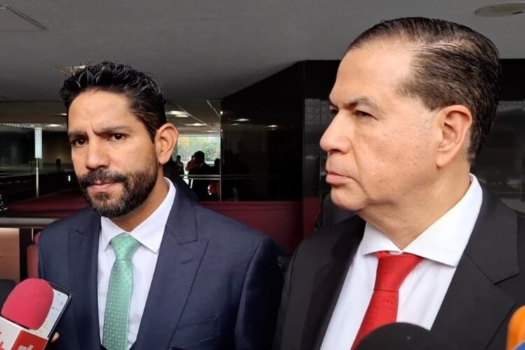 Reunión con titular del OIC del INE, para informar sobre investigación de irregularidades en contratación de material electoral: Javier Herrera y Ricardo Mejía