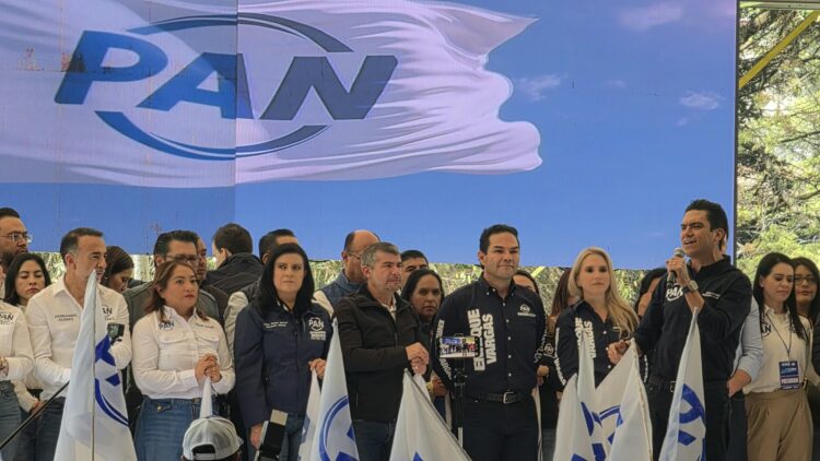 «Estoy listo para defender a Huixquilucan, tope a donde tope:» Enrique Vargas