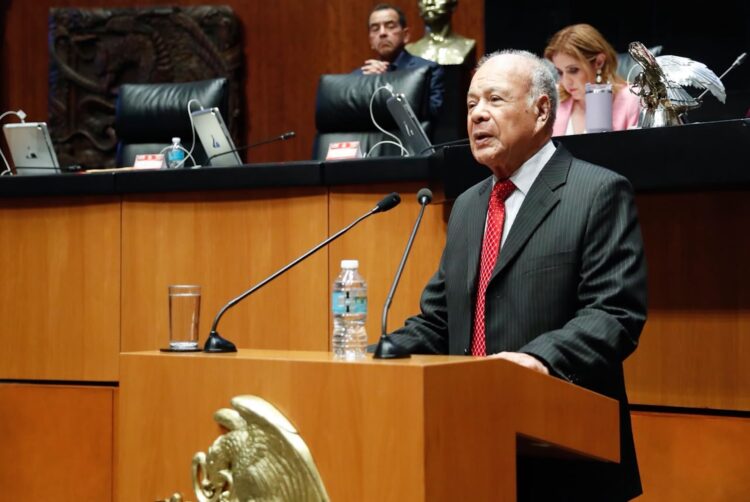 Propone Alberto Anaya impedir que menores de 13 años utilicen redes sociales