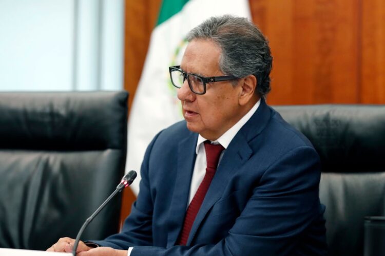 Mesa Directiva amplía plazo para dictaminar la ley contra el feminicidio: Higinio Martínez