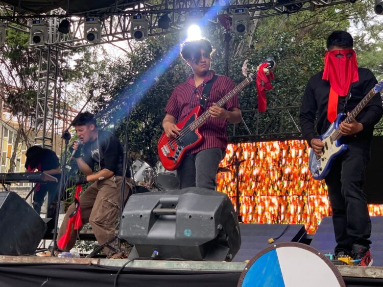 El RETUMBAR FEST conquistó Chalco en una jornada de rock, metal y fantasía medieval encabezada por Gabriel Marián y Zeta