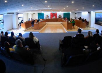 GOBIERNO DE NAUCALPAN DA CERTEZA JURÍDICA A LOS CAMPOS DE RÍO HONDO