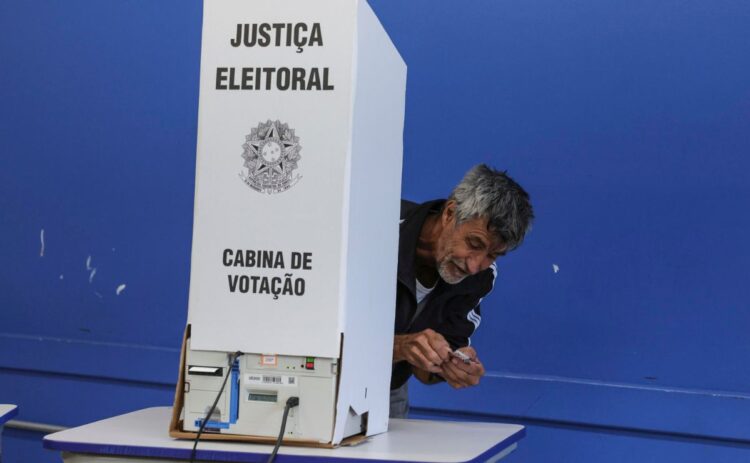 Arrancan en Brasil las elecciones presidenciales